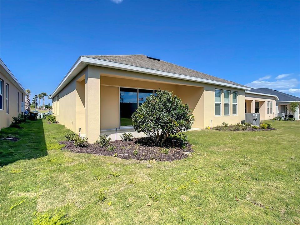 出租: $3,000 (3 贝兹, 2 浴室, 2035 平方英尺)