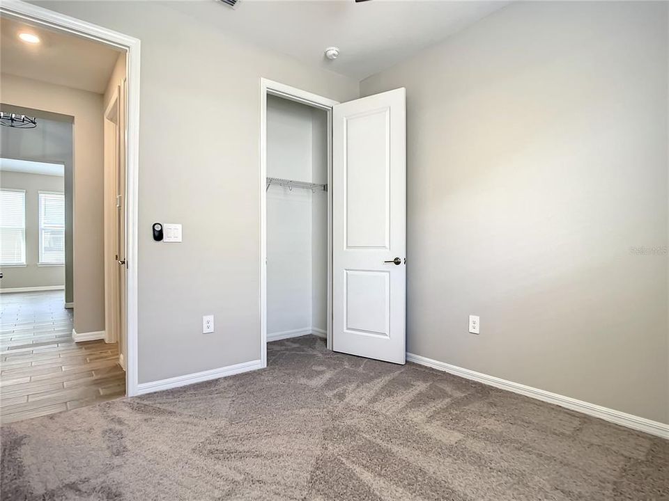 出租: $3,000 (3 贝兹, 2 浴室, 2035 平方英尺)