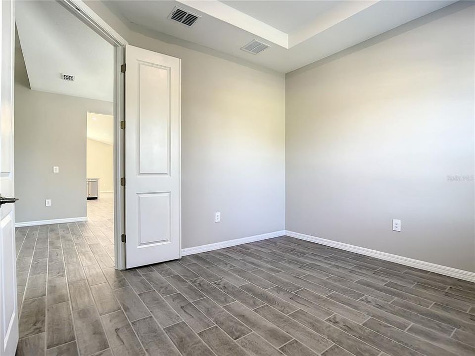 出租: $3,000 (3 贝兹, 2 浴室, 2035 平方英尺)