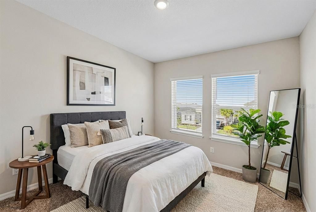 待售: $490,000 (4 贝兹, 3 浴室, 2600 平方英尺)