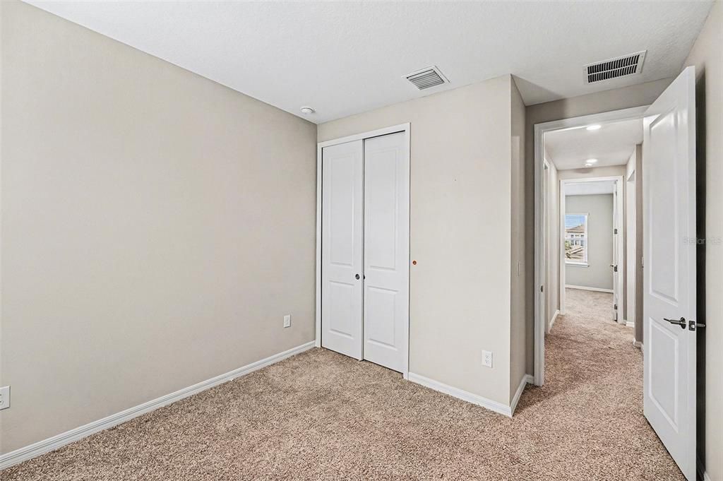 待售: $490,000 (4 贝兹, 3 浴室, 2600 平方英尺)