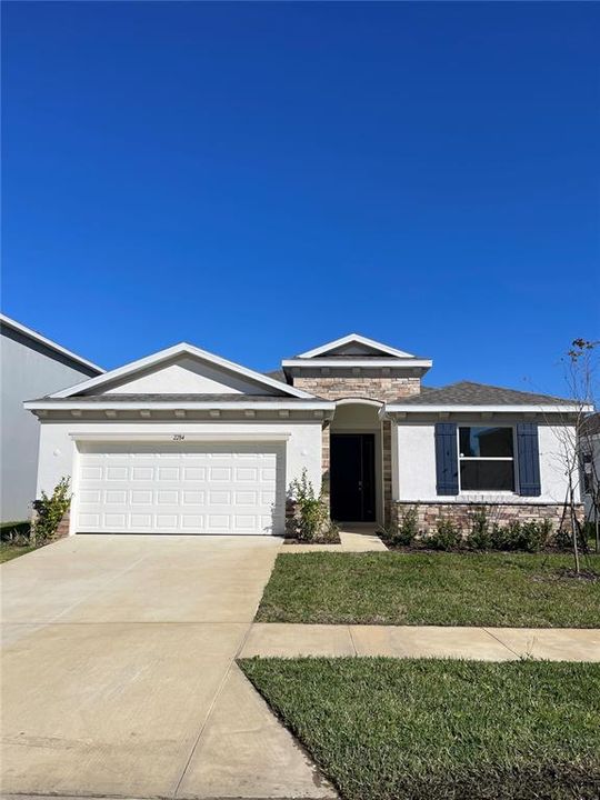 En Renta: $2,700 (4 camas, 2 baños, 2045 Pies cuadrados)