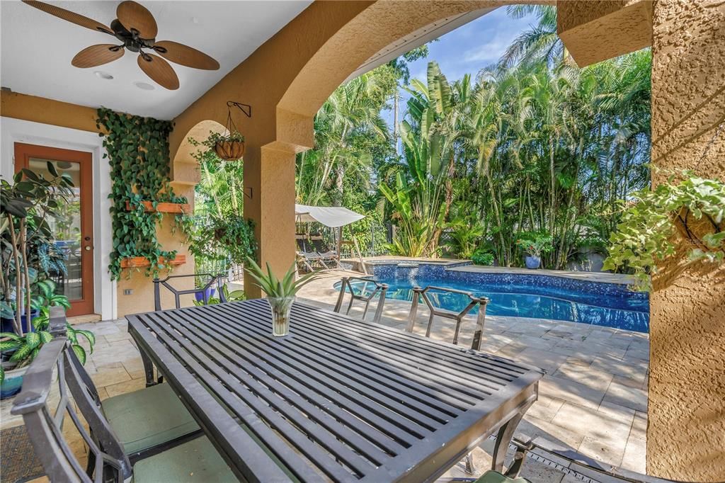 На продажу: $2,100,000 (4 спален, 4 ванн, 3791 Квадратных фут)