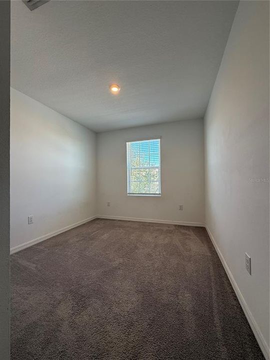 En Renta: $1,950 (3 camas, 2 baños, 1373 Pies cuadrados)