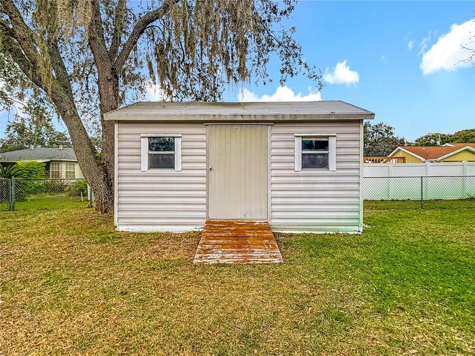 En Venta: $299,000 (2 camas, 2 baños, 1281 Pies cuadrados)