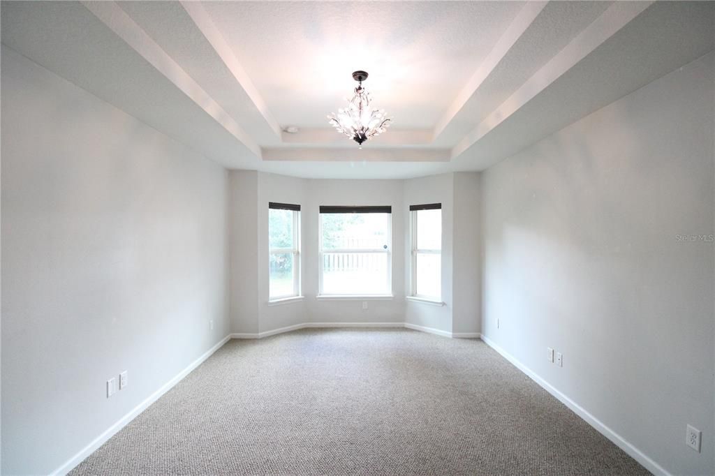 For Rent: $2,600 (4 beds, 3 baths, 1945 Square Feet)