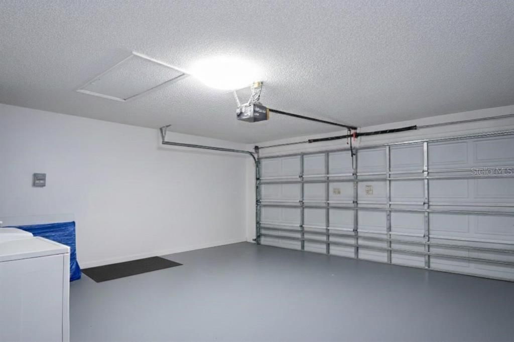 For Sale: $320,000 (3 beds, 2 baths, 1332 Square Feet)