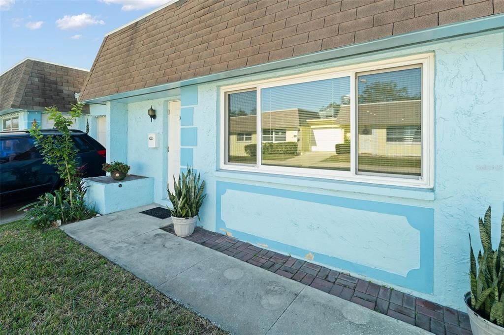 На продажу: $140,000 (1 спален, 1 ванн, 902 Квадратных фут)