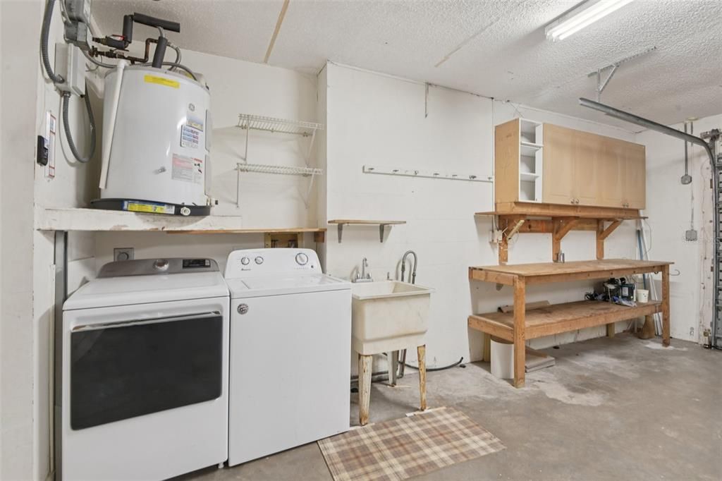 待售: $415,000 (3 贝兹, 2 浴室, 1424 平方英尺)