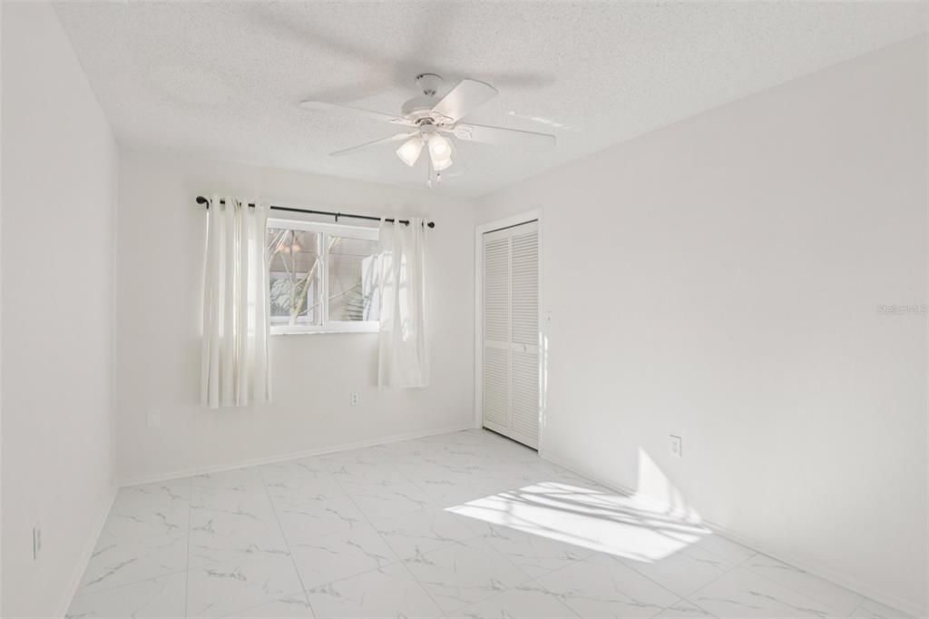 待售: $415,000 (3 贝兹, 2 浴室, 1424 平方英尺)