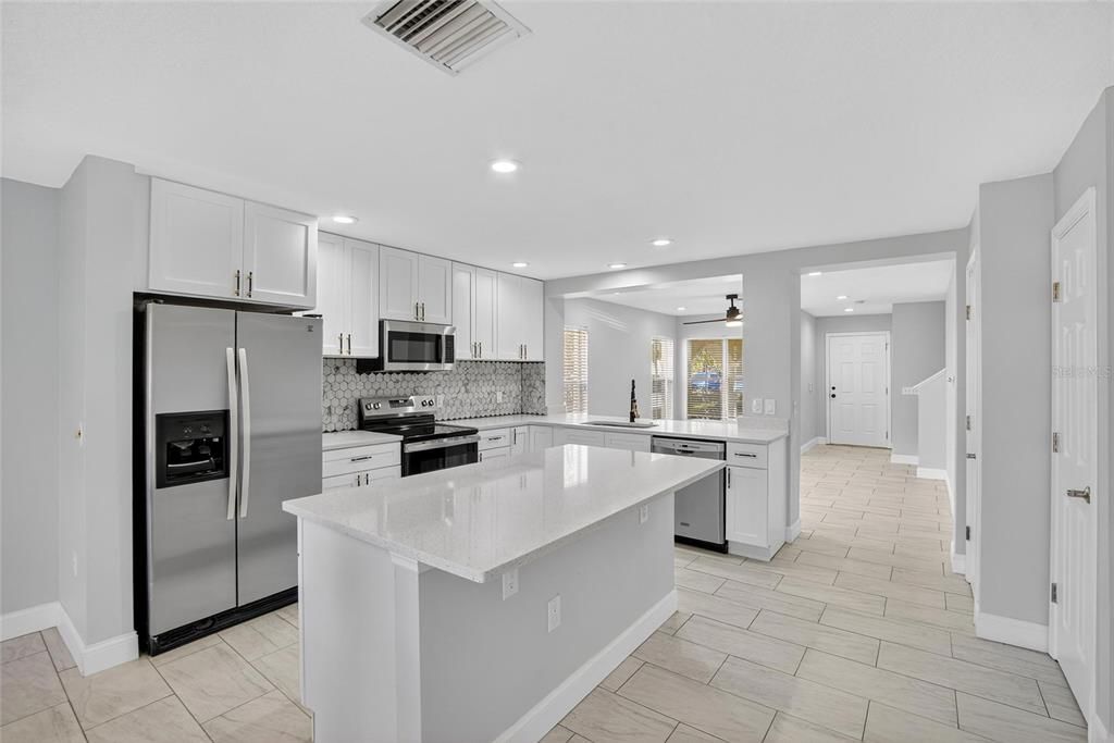 待售: $250,000 (3 贝兹, 2 浴室, 1640 平方英尺)