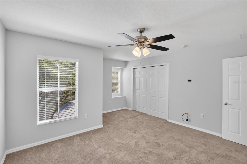 待售: $250,000 (3 贝兹, 2 浴室, 1640 平方英尺)