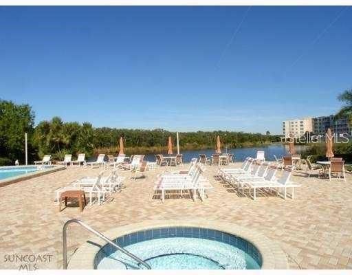 For Sale: $110,000 (1 beds, 1 baths, 790 Square Feet)