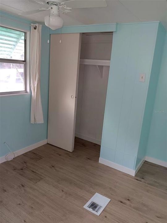 待售: $135,000 (2 贝兹, 1 浴室, 660 平方英尺)