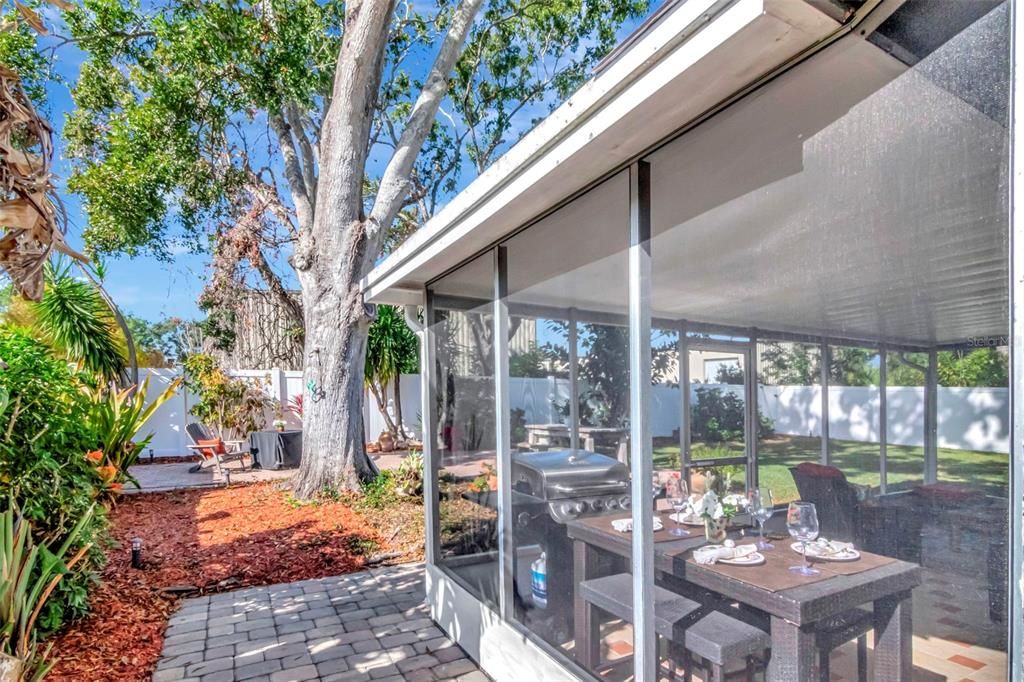 En Venta: $385,000 (2 camas, 2 baños, 1172 Pies cuadrados)