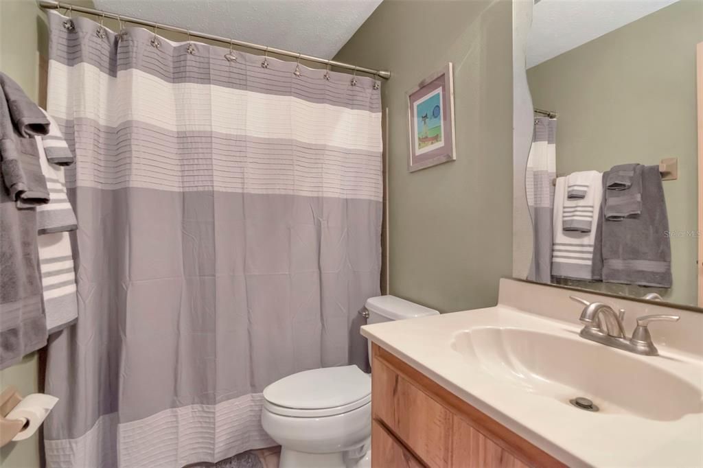 En Venta: $385,000 (2 camas, 2 baños, 1172 Pies cuadrados)