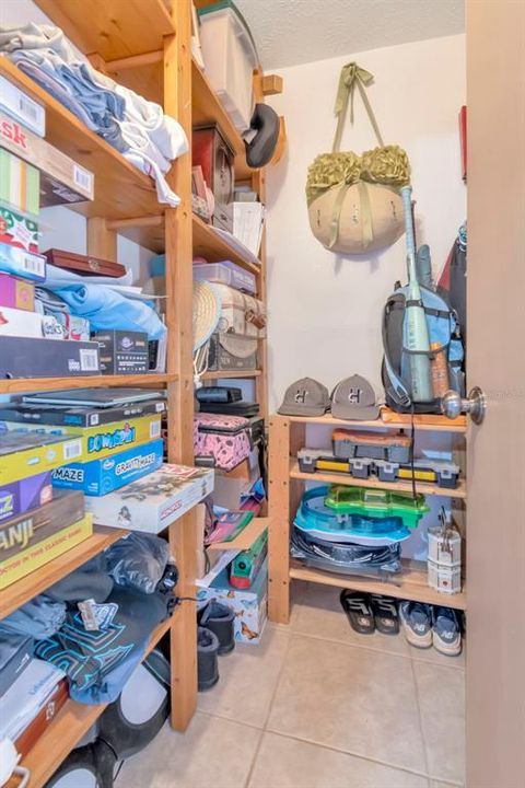 En Venta: $385,000 (2 camas, 2 baños, 1172 Pies cuadrados)