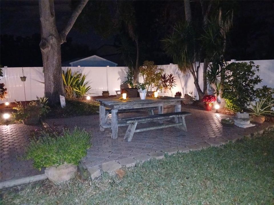 En Venta: $385,000 (2 camas, 2 baños, 1172 Pies cuadrados)