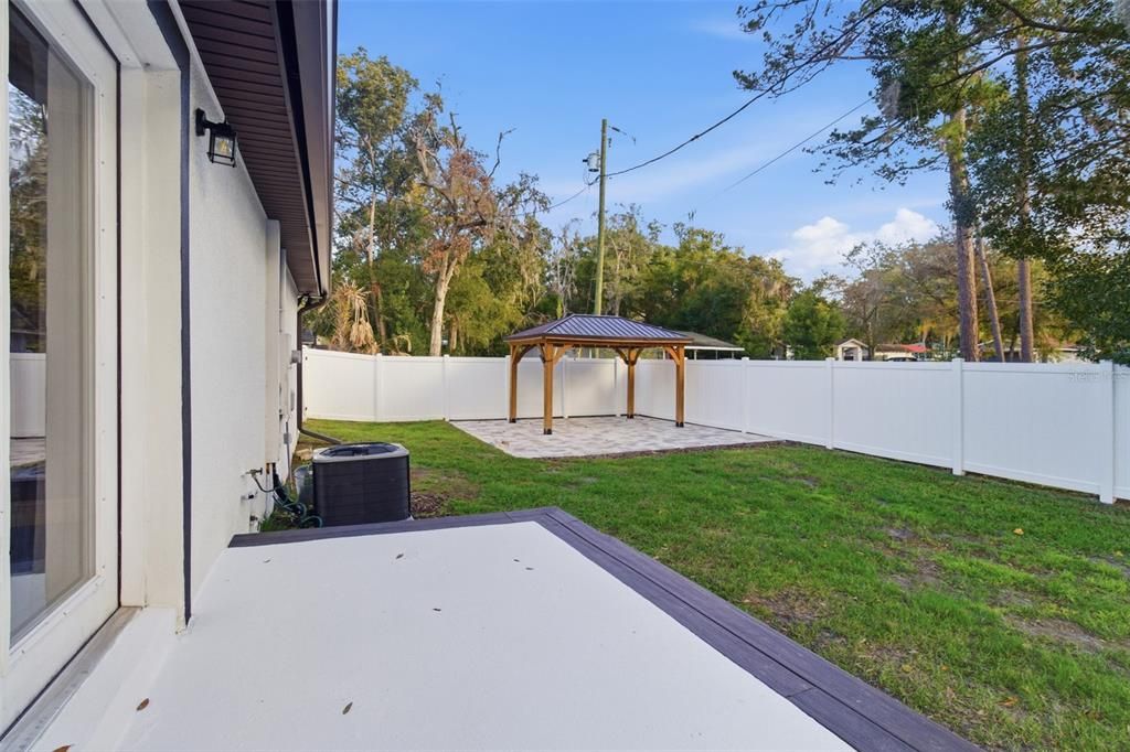 En Venta: $374,999 (3 camas, 2 baños, 1702 Pies cuadrados)