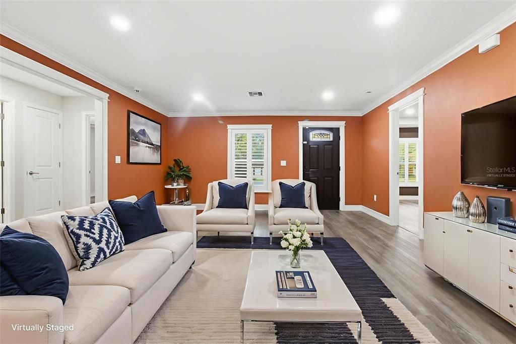 En Venta: $374,999 (3 camas, 2 baños, 1702 Pies cuadrados)