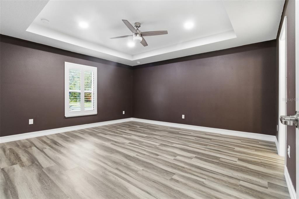 En Venta: $374,999 (3 camas, 2 baños, 1702 Pies cuadrados)