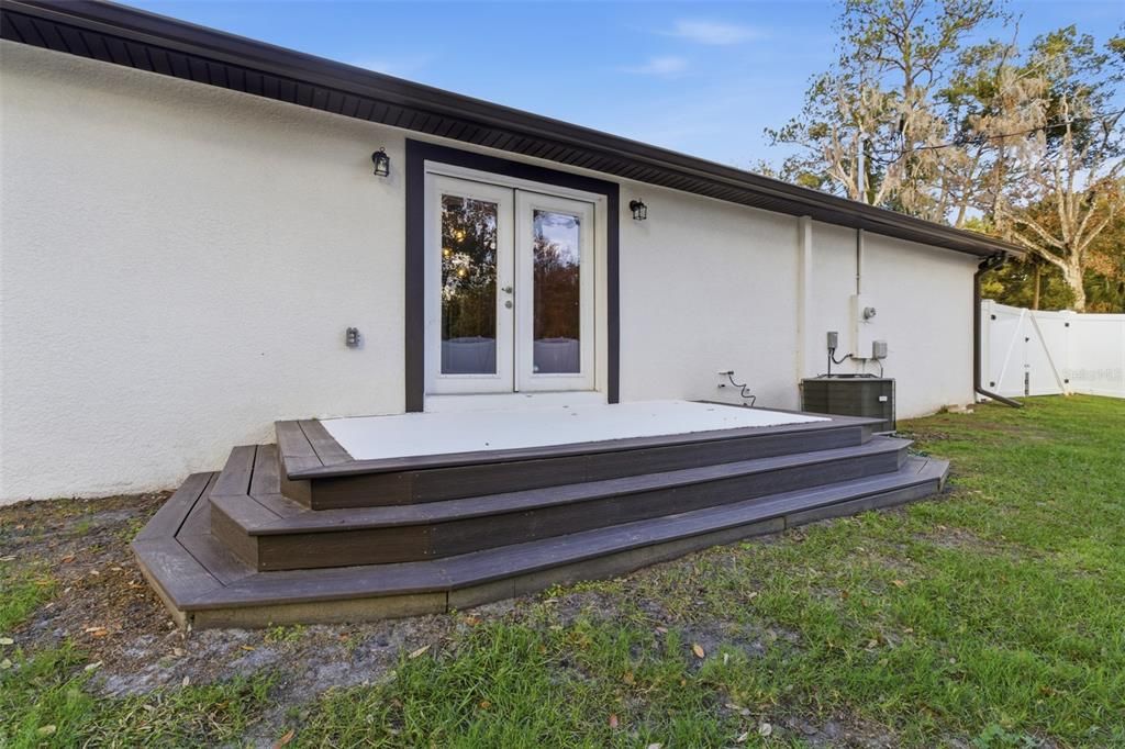 En Venta: $374,999 (3 camas, 2 baños, 1702 Pies cuadrados)