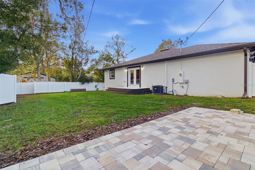 En Venta: $374,999 (3 camas, 2 baños, 1702 Pies cuadrados)