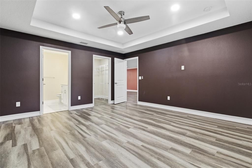 En Venta: $374,999 (3 camas, 2 baños, 1702 Pies cuadrados)