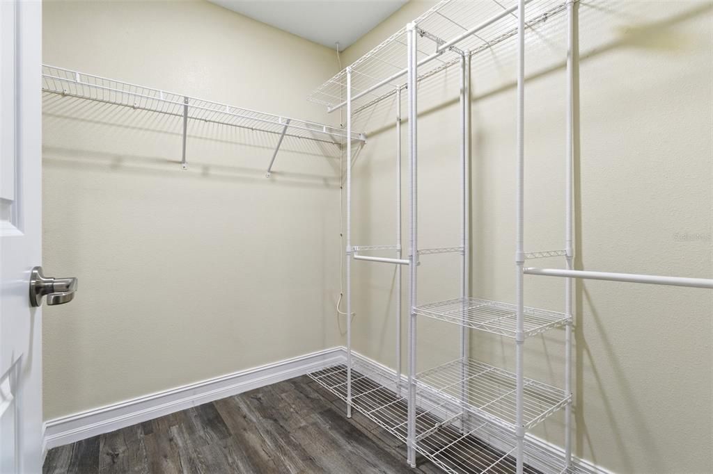 En Venta: $374,999 (3 camas, 2 baños, 1702 Pies cuadrados)