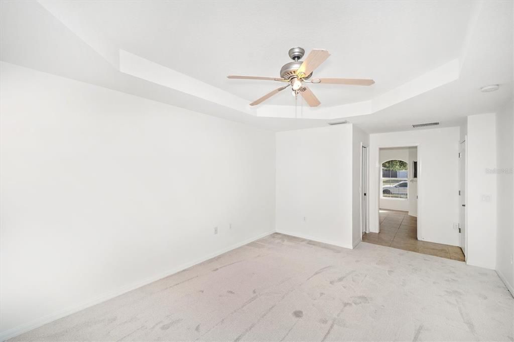 Под контрактом: $2,200 (3 спален, 2 ванн, 1818 Квадратных фут)