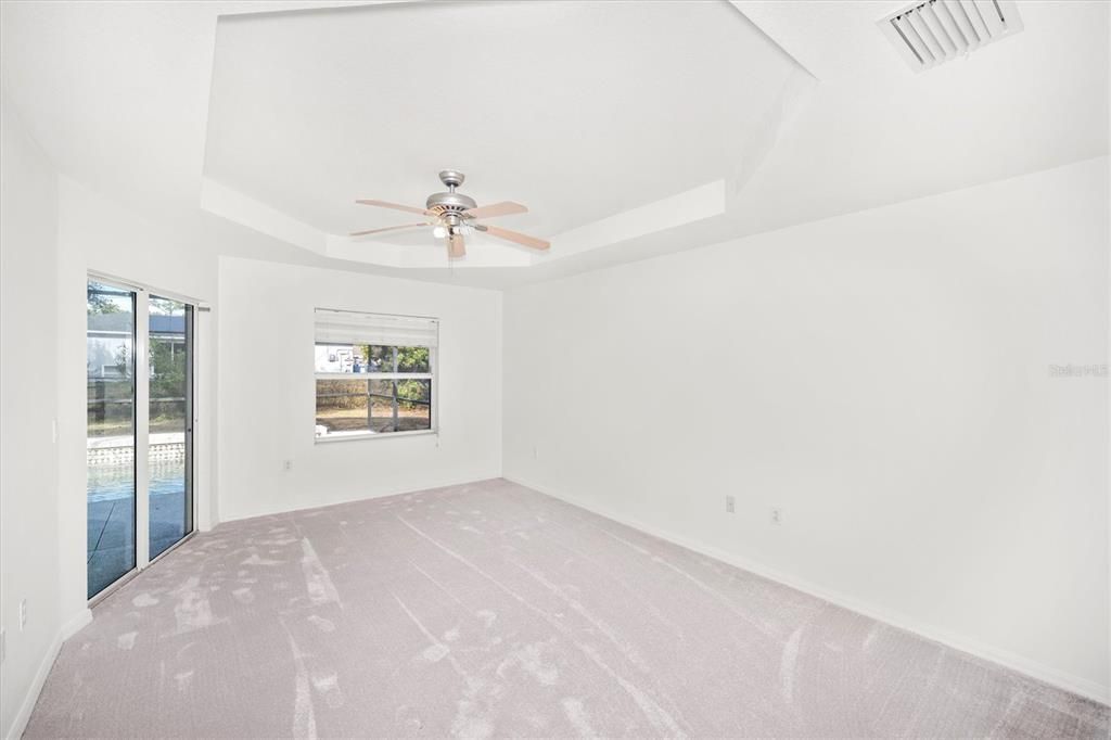 Под контрактом: $2,200 (3 спален, 2 ванн, 1818 Квадратных фут)