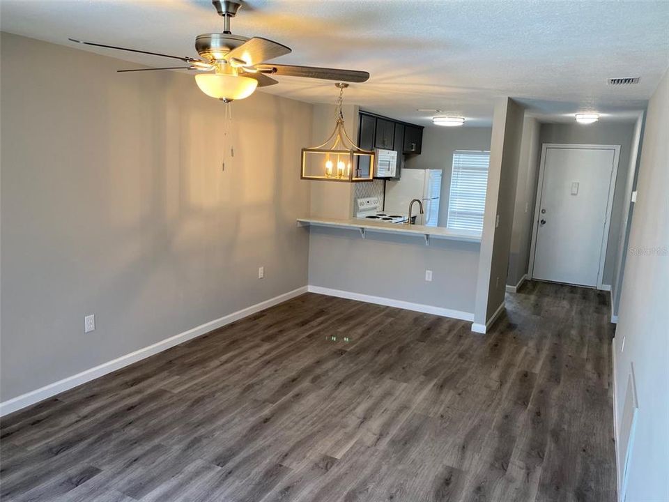 En Renta: $1,650 (2 camas, 1 baños, 888 Pies cuadrados)