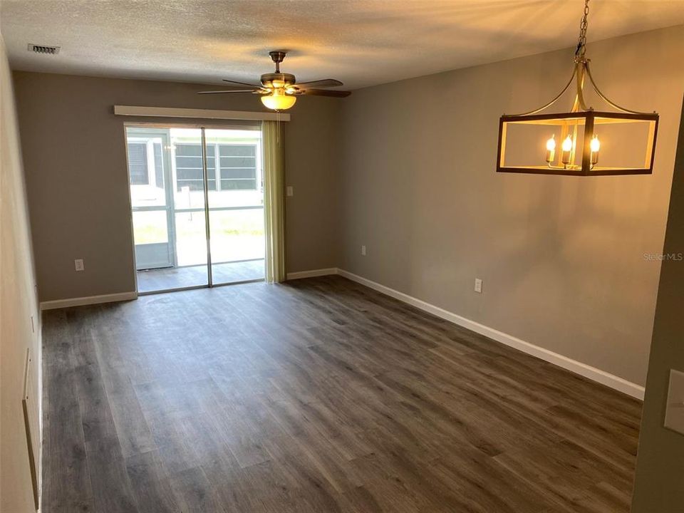 En Renta: $1,650 (2 camas, 1 baños, 888 Pies cuadrados)