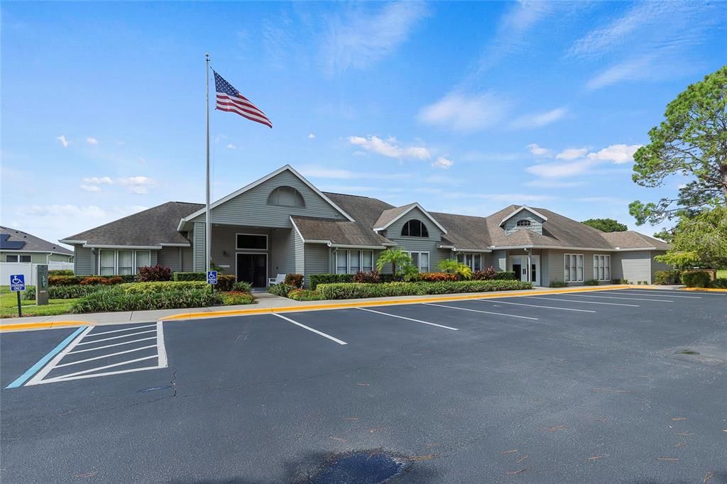 For Sale: $235,000 (2 beds, 2 baths, 1228 Square Feet)