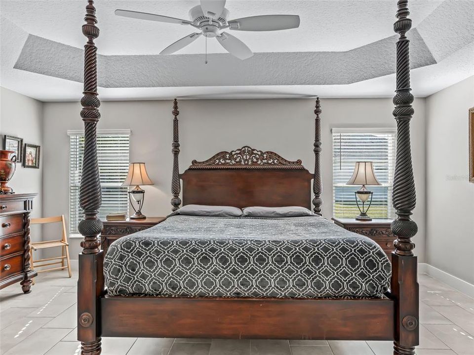 待售: $799,900 (3 贝兹, 3 浴室, 1977 平方英尺)