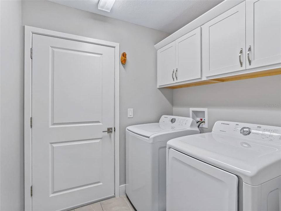 待售: $799,900 (3 贝兹, 3 浴室, 1977 平方英尺)