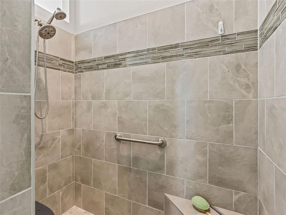 待售: $799,900 (3 贝兹, 3 浴室, 1977 平方英尺)