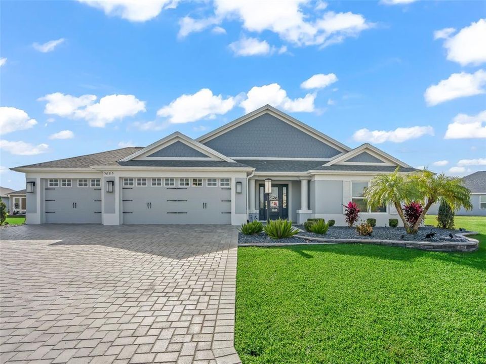 待售: $799,900 (3 贝兹, 3 浴室, 1977 平方英尺)