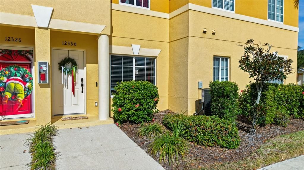 待售: $245,000 (2 贝兹, 2 浴室, 1537 平方英尺)