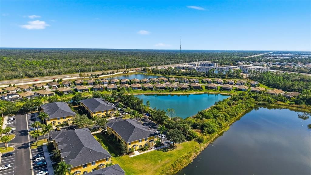 待售: $245,000 (2 贝兹, 2 浴室, 1537 平方英尺)