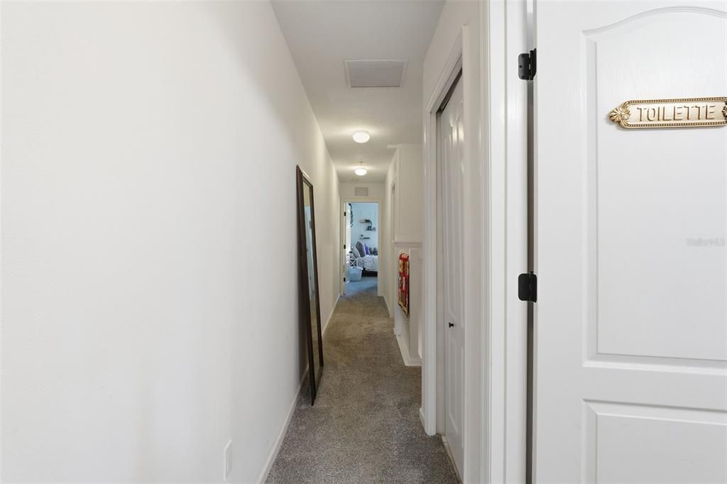 待售: $245,000 (2 贝兹, 2 浴室, 1537 平方英尺)