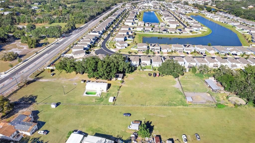 For Sale: $1,400,000 (2.50 acres)