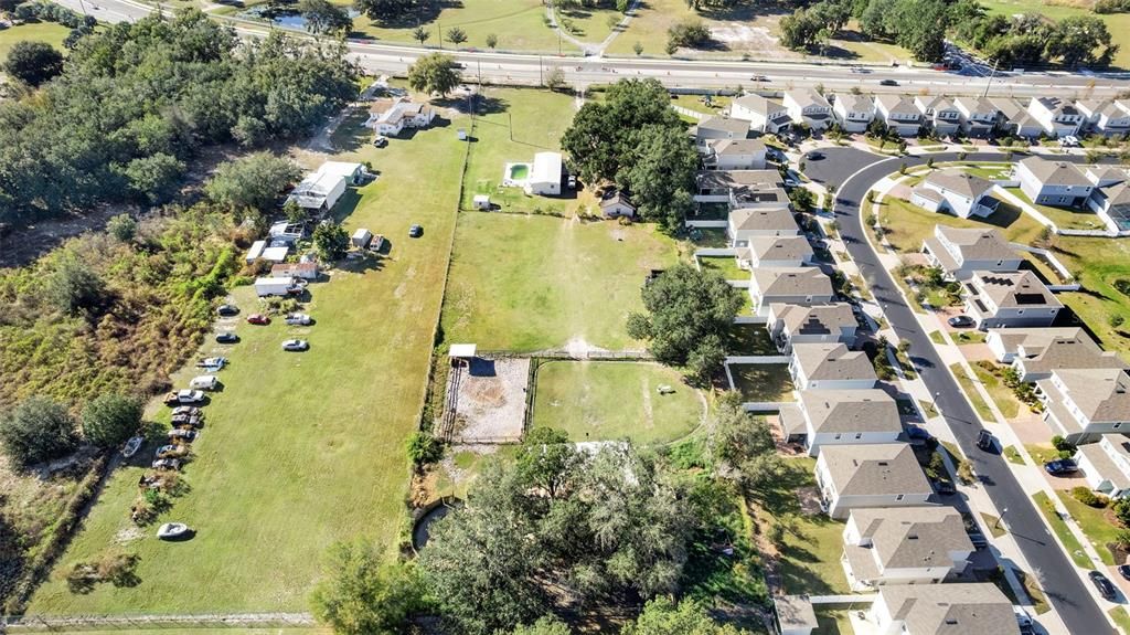 For Sale: $1,400,000 (2.50 acres)