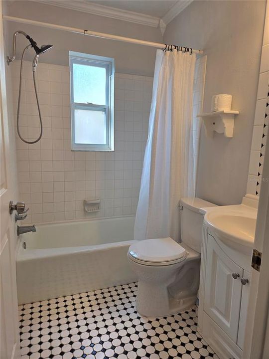 待售: $419,000 (3 贝兹, 2 浴室, 1307 平方英尺)