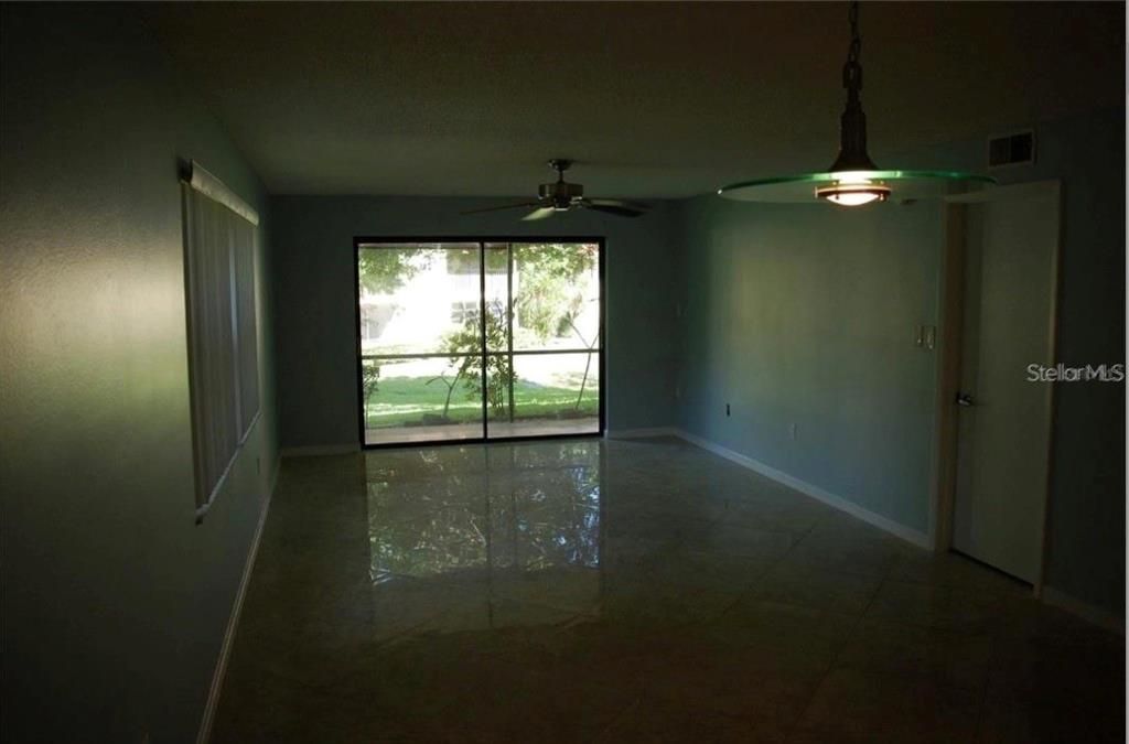 For Rent: $1,990 (2 beds, 2 baths, 1030 Square Feet)