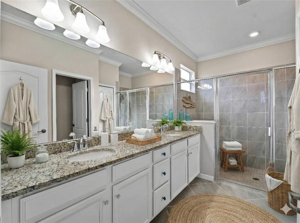 For Sale: $359,000 (3 beds, 3 baths, 1857 Square Feet)