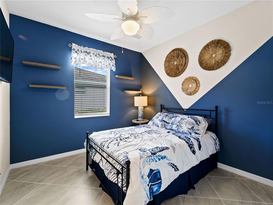 For Sale: $359,000 (3 beds, 3 baths, 1857 Square Feet)