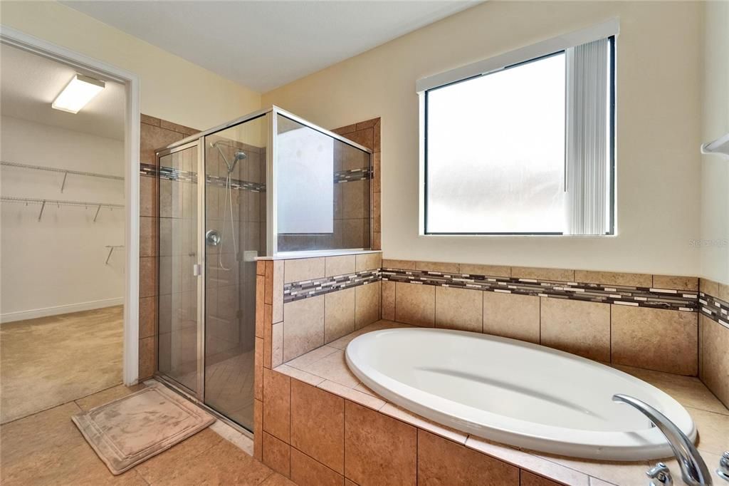 For Sale: $499,000 (4 beds, 5 baths, 3361 Square Feet)