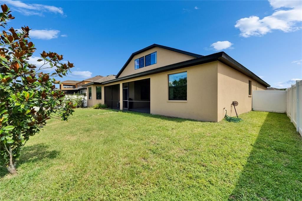 For Sale: $499,000 (4 beds, 5 baths, 3361 Square Feet)