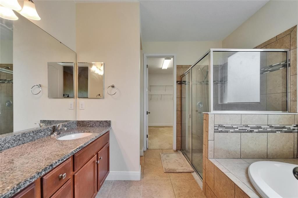 For Sale: $499,000 (4 beds, 5 baths, 3361 Square Feet)